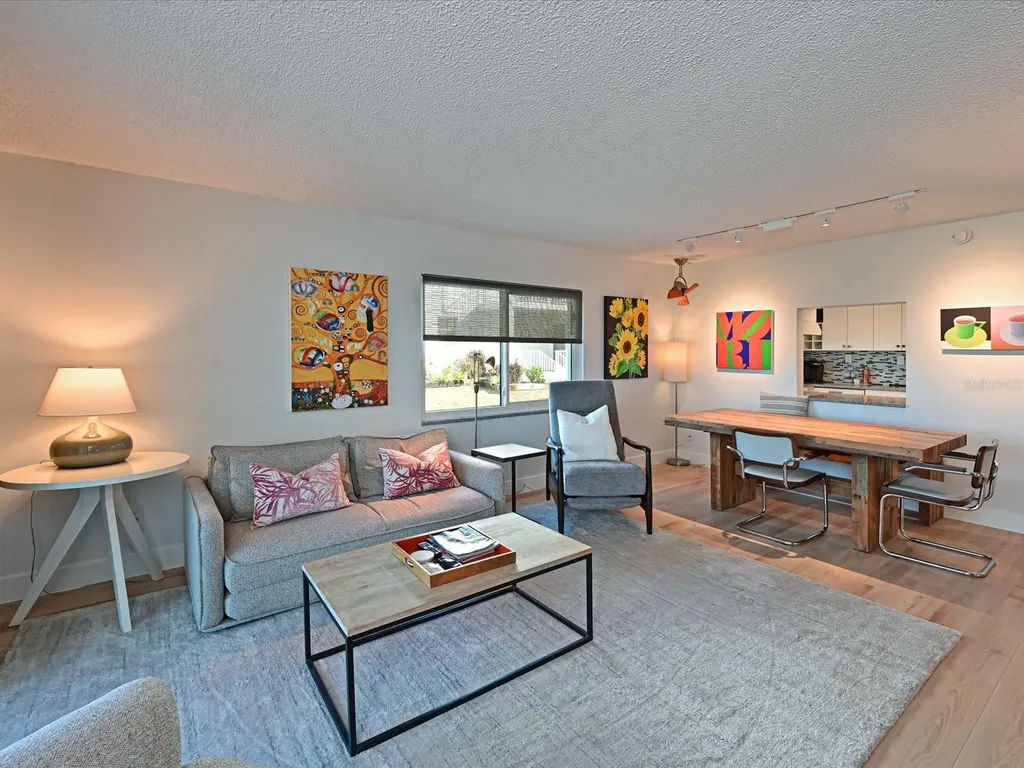 5591 Gulf Of Mexico Drive Longboat Key FL 34228
