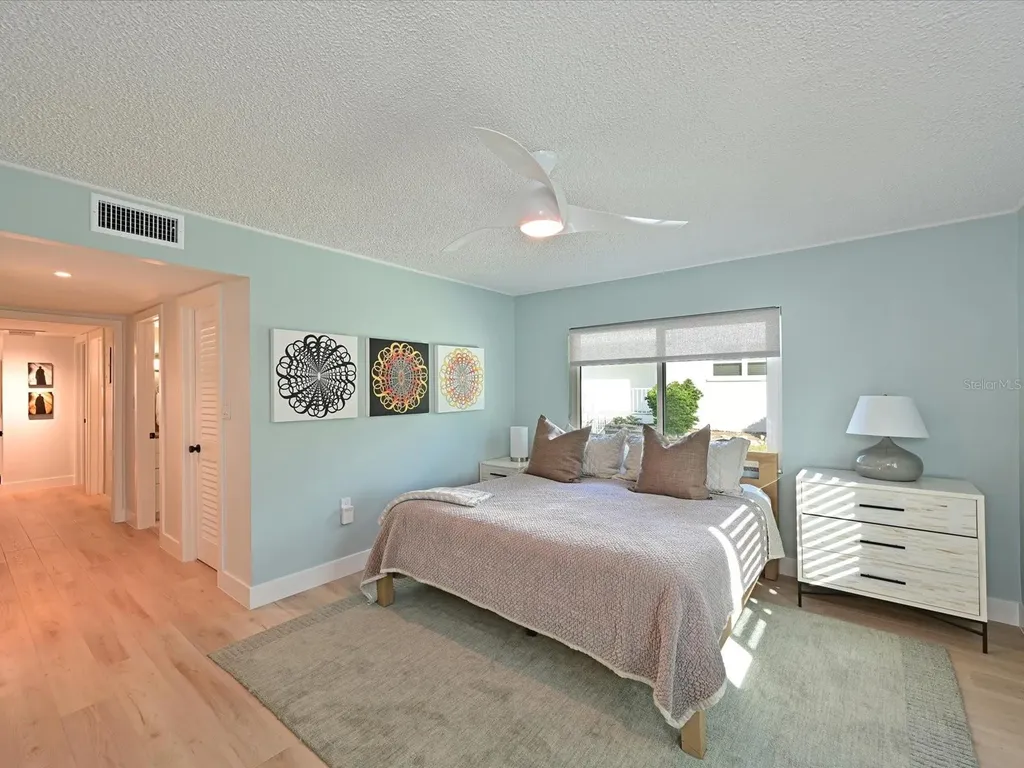 5591 Gulf Of Mexico Drive Longboat Key FL 34228