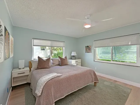 5591 Gulf Of Mexico Drive Longboat Key FL 34228