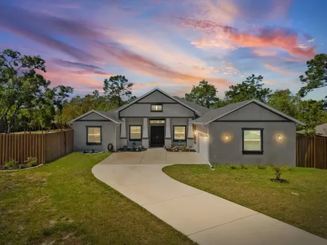 11981 Robina Road Weeki Wachee FL 34614
