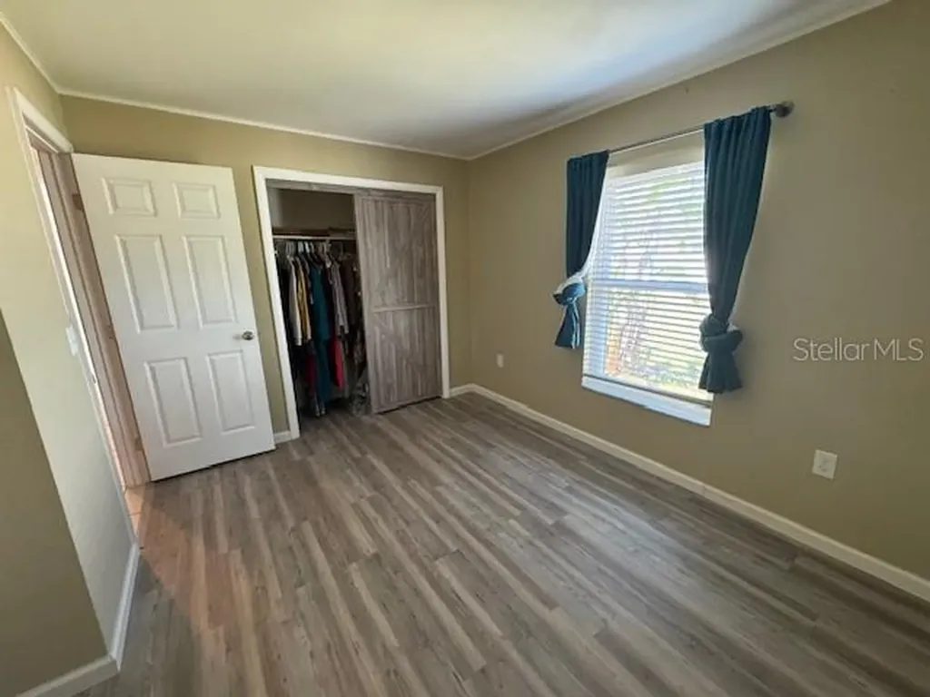 5172 Island Date Street Sarasota FL 34232