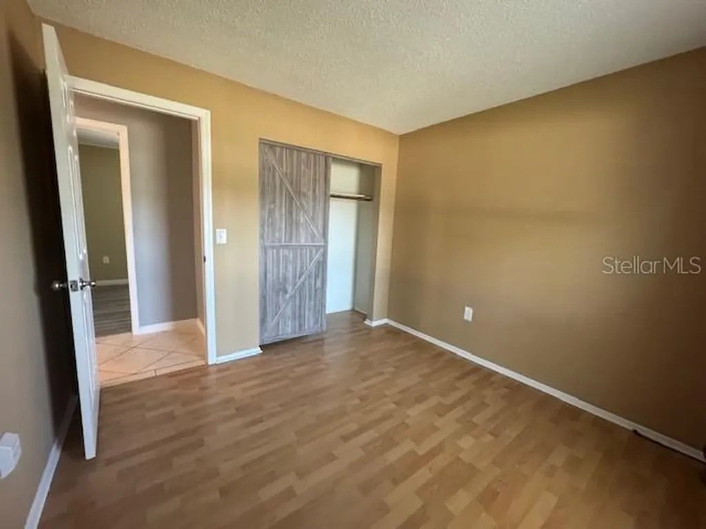 5172 Island Date Street Sarasota FL 34232