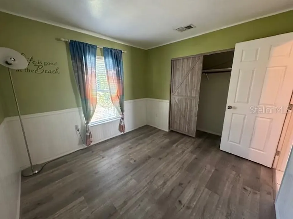 5172 Island Date Street Sarasota FL 34232