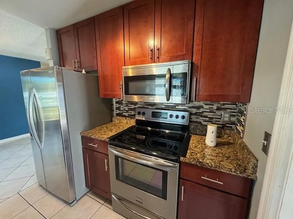 5172 Island Date Street Sarasota FL 34232