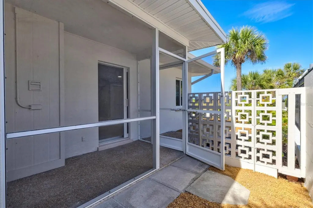 1200 Tarpon Center Drive Venice FL 34285