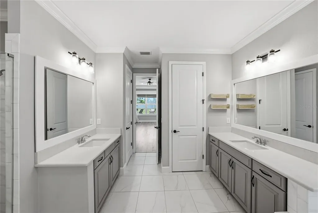 6883 Bradbury Circle Wesley Chapel FL 33545