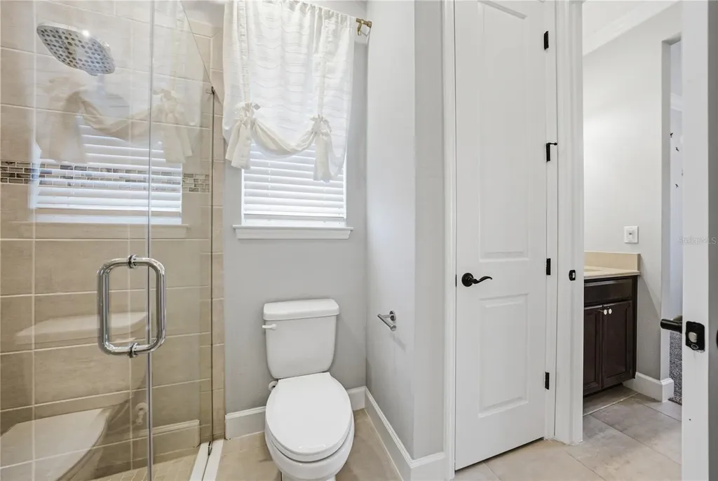 6883 Bradbury Circle Wesley Chapel FL 33545