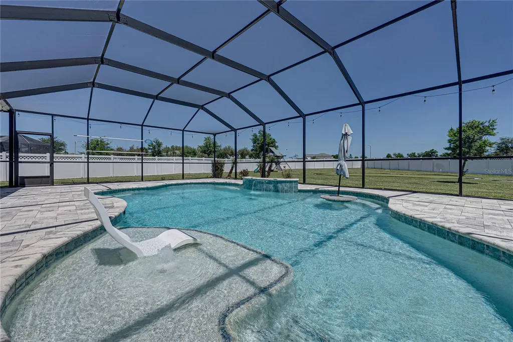 6883 Bradbury Circle Wesley Chapel FL 33545
