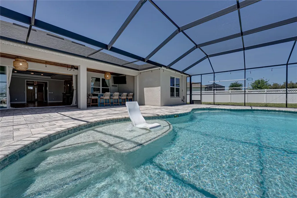 6883 Bradbury Circle Wesley Chapel FL 33545