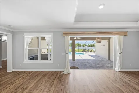 6883 Bradbury Circle Wesley Chapel FL 33545