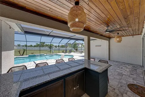 6883 Bradbury Circle Wesley Chapel FL 33545