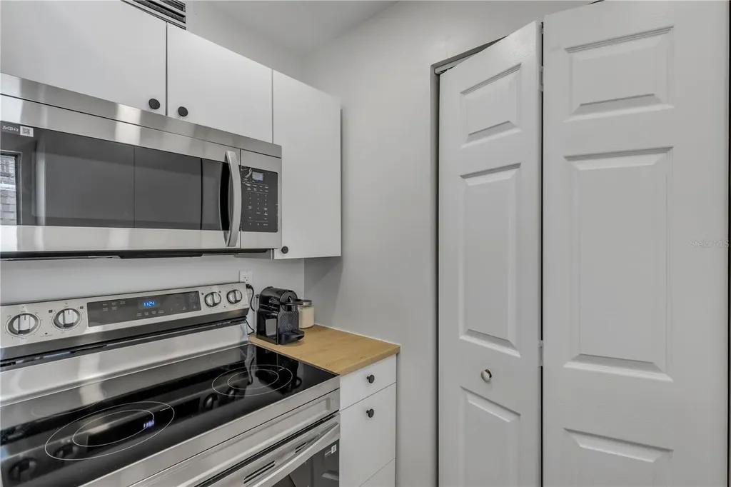 303 Ridge Boulevard Daytona Beach FL 32119