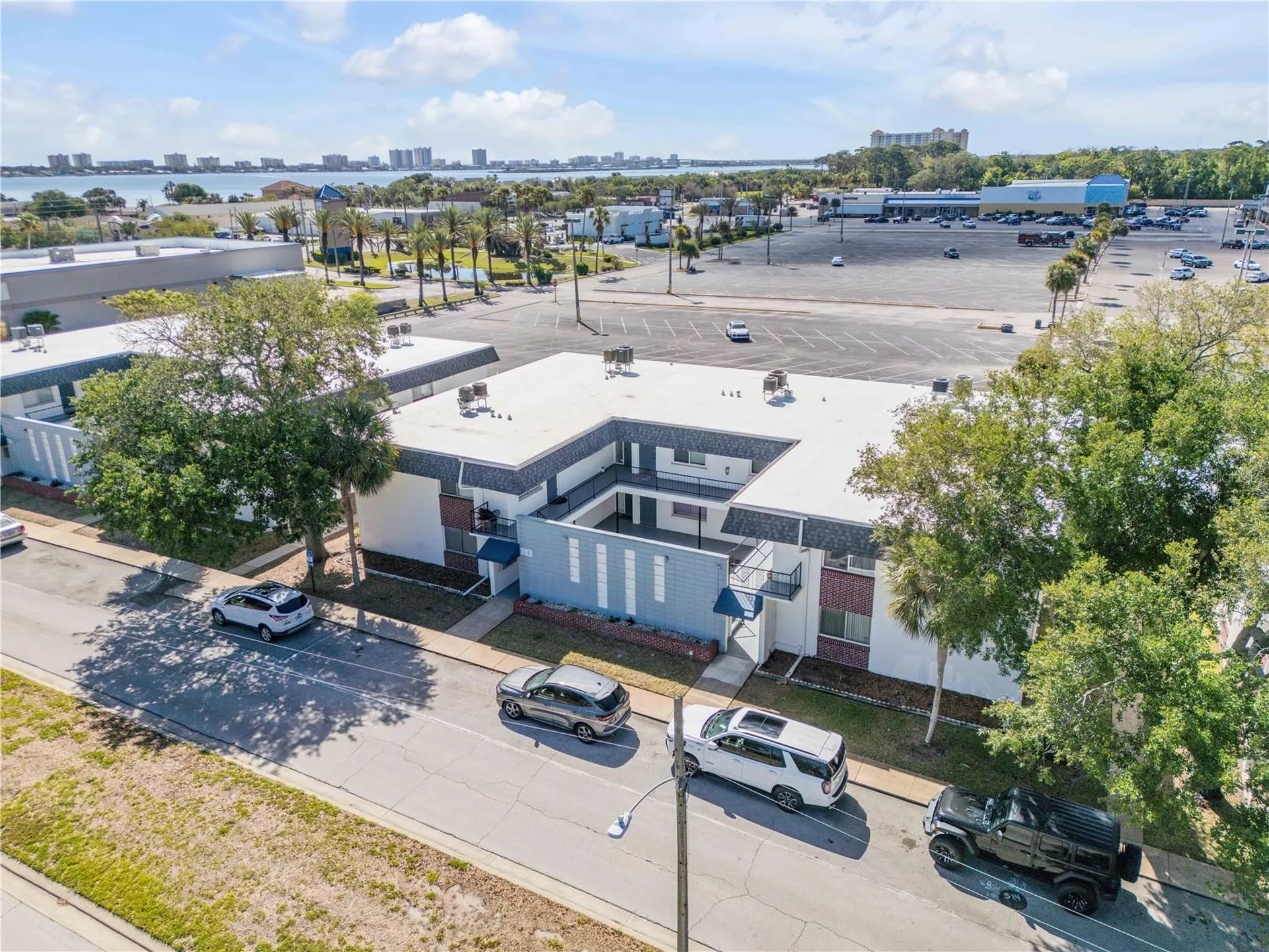 303 Ridge Boulevard Daytona Beach FL 32119