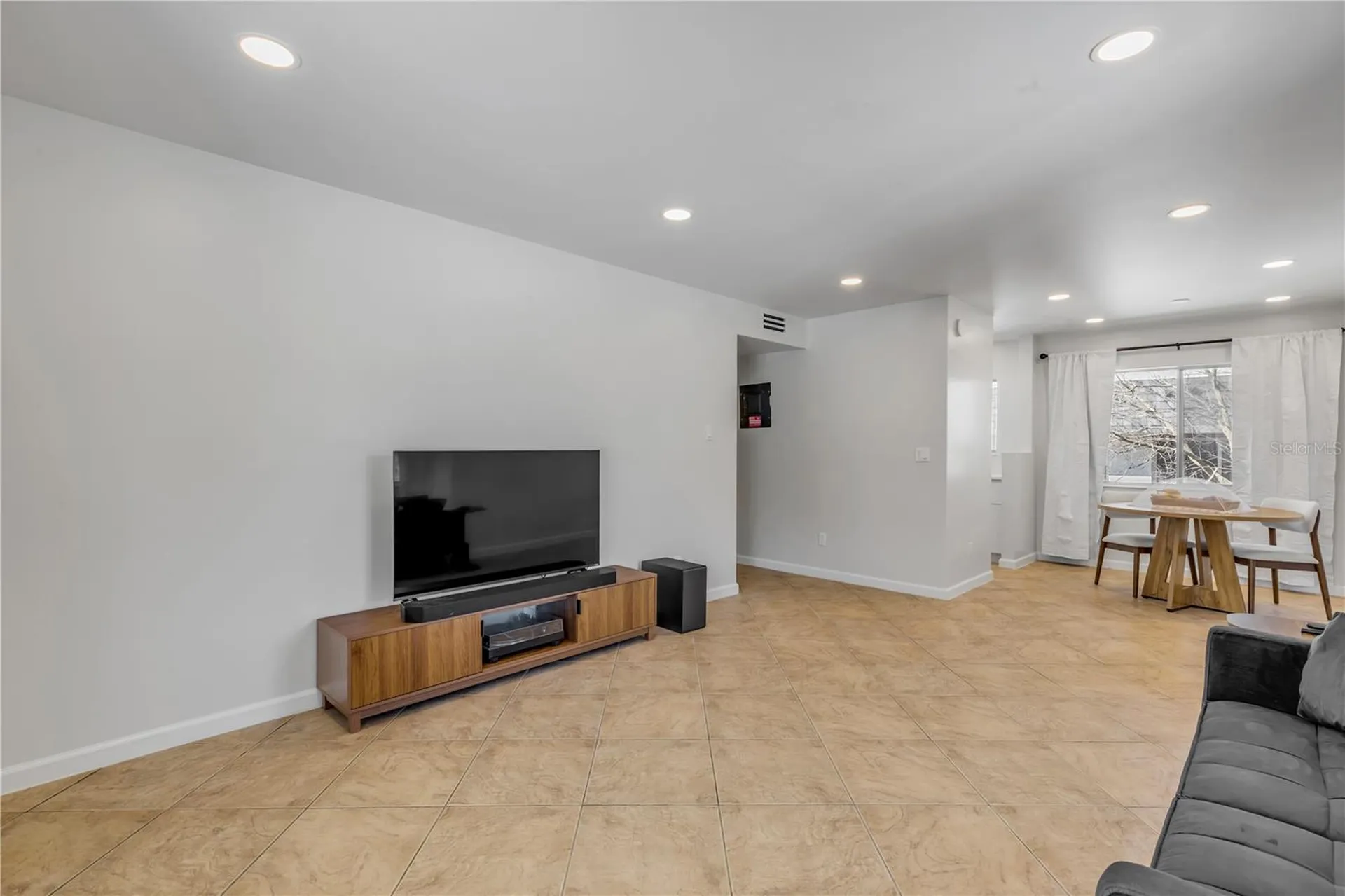 303 Ridge Boulevard Daytona Beach FL 32119