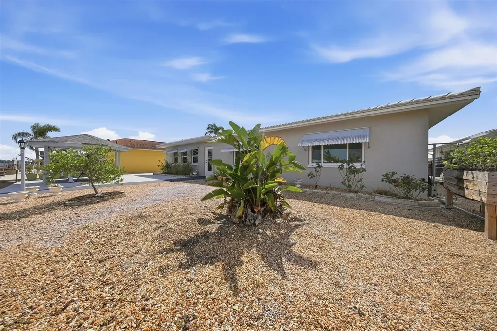 5040 Galleon Court New Port Richey FL 34652
