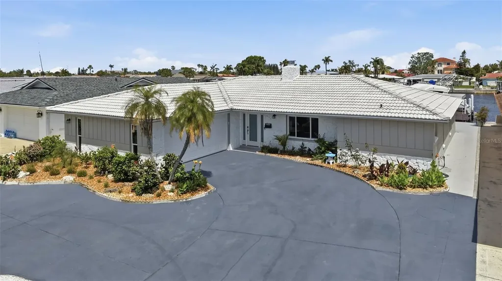 5040 Galleon Court New Port Richey FL 34652