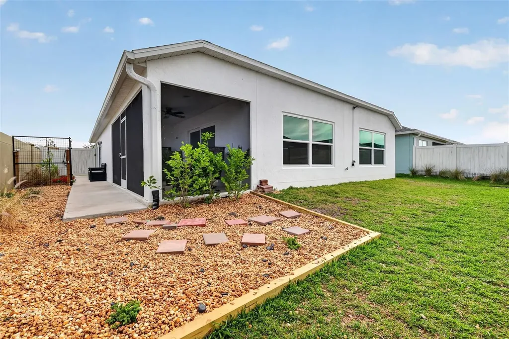 1674 Cadorette Drive The Villages FL 34762