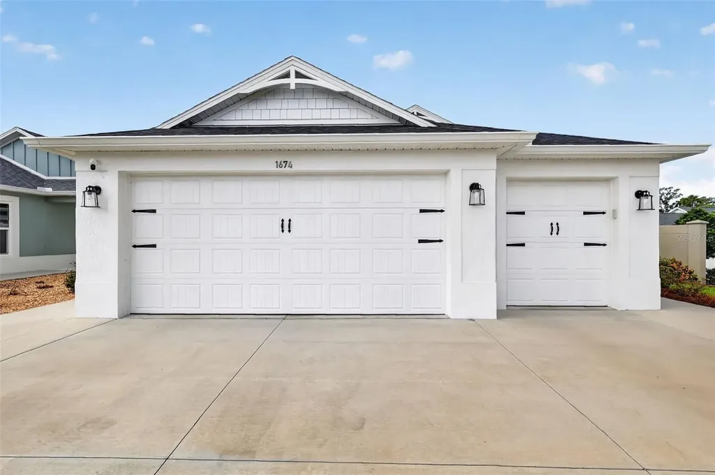 1674 Cadorette Drive The Villages FL 34762