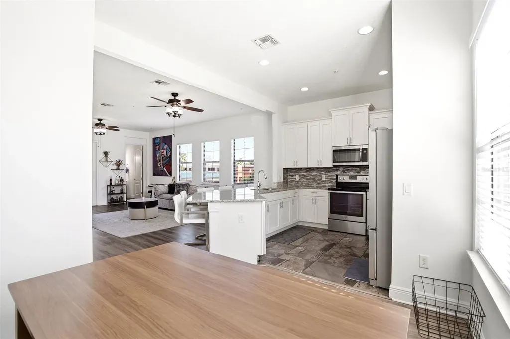 2506 Jacqueline Suglio Alley Orlando FL 32828