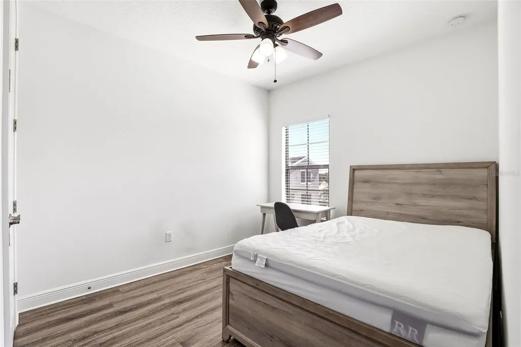 2506 Jacqueline Suglio Alley Orlando FL 32828