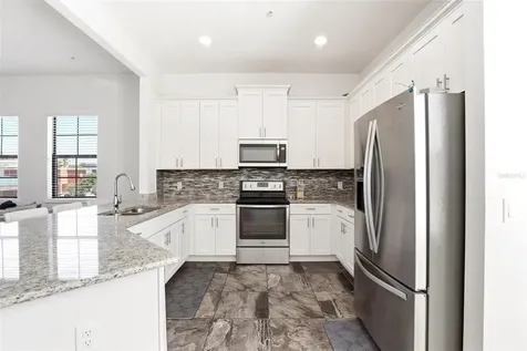 2506 Jacqueline Suglio Alley Orlando FL 32828
