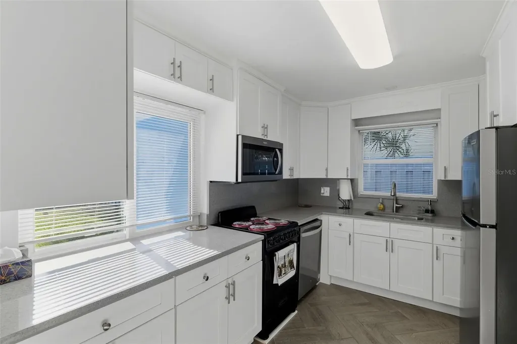 17734 1st Street E Redington Shores FL 33708