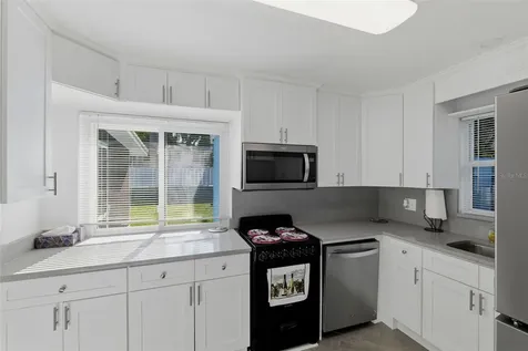 17734 1st Street E Redington Shores FL 33708