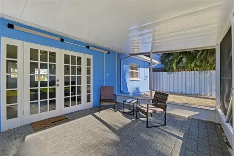 17734 1st Street E Redington Shores FL 33708