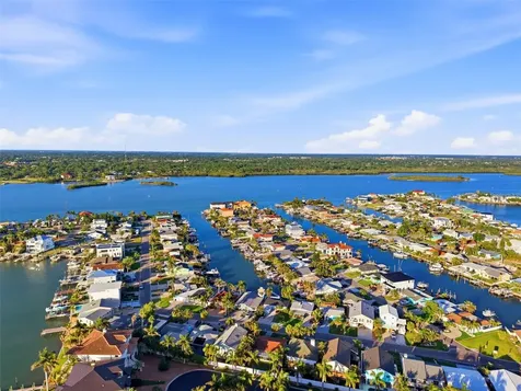 17734 1st Street E Redington Shores FL 33708