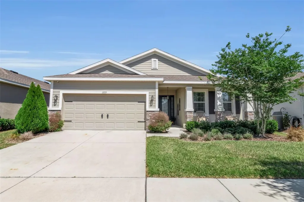 13225 Waterleaf Garden Circle Riverview FL 33579