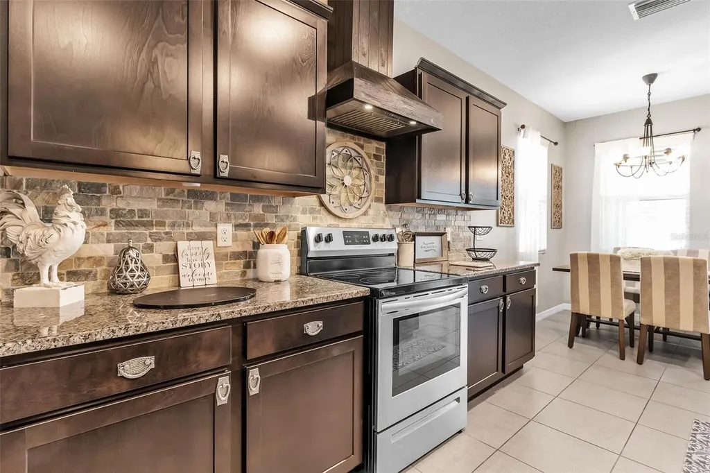 13225 Waterleaf Garden Circle Riverview FL 33579