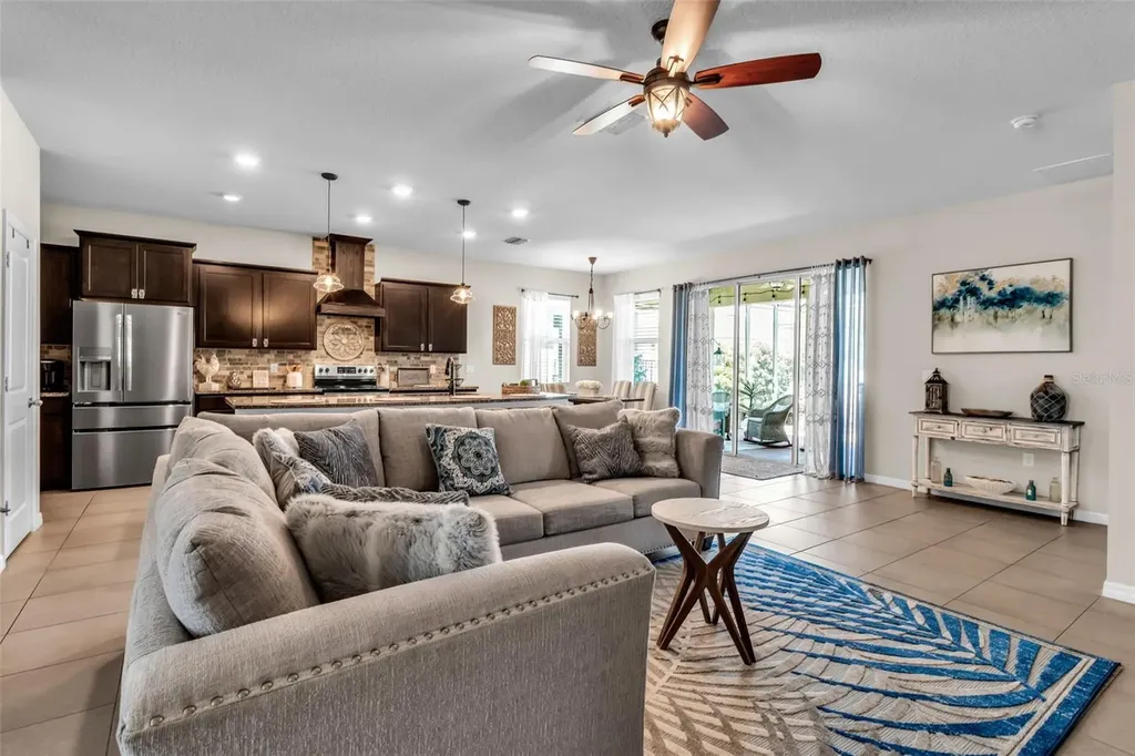13225 Waterleaf Garden Circle Riverview FL 33579