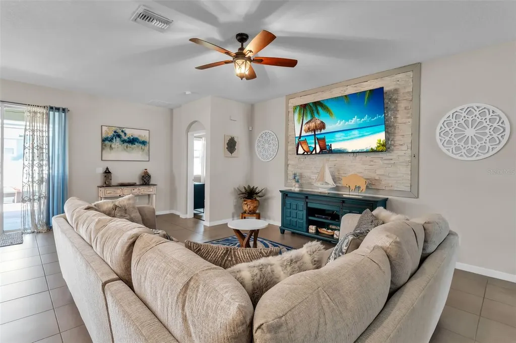 13225 Waterleaf Garden Circle Riverview FL 33579