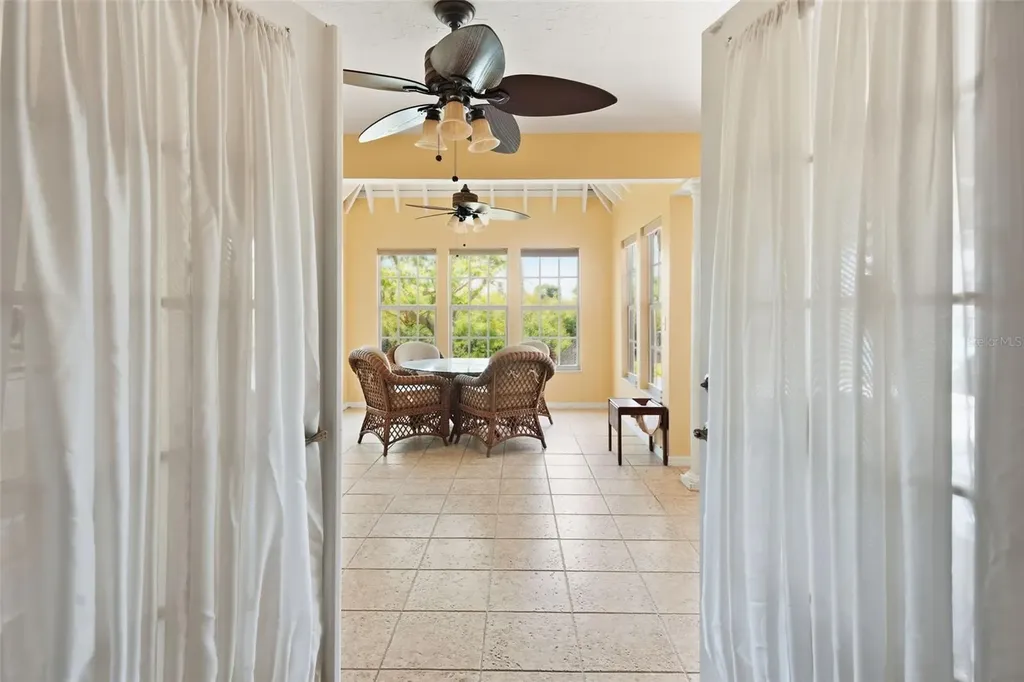 880 Lemon Bay Drive Venice FL 34293