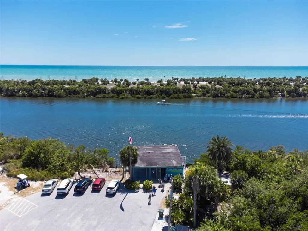 880 Lemon Bay Drive Venice FL 34293