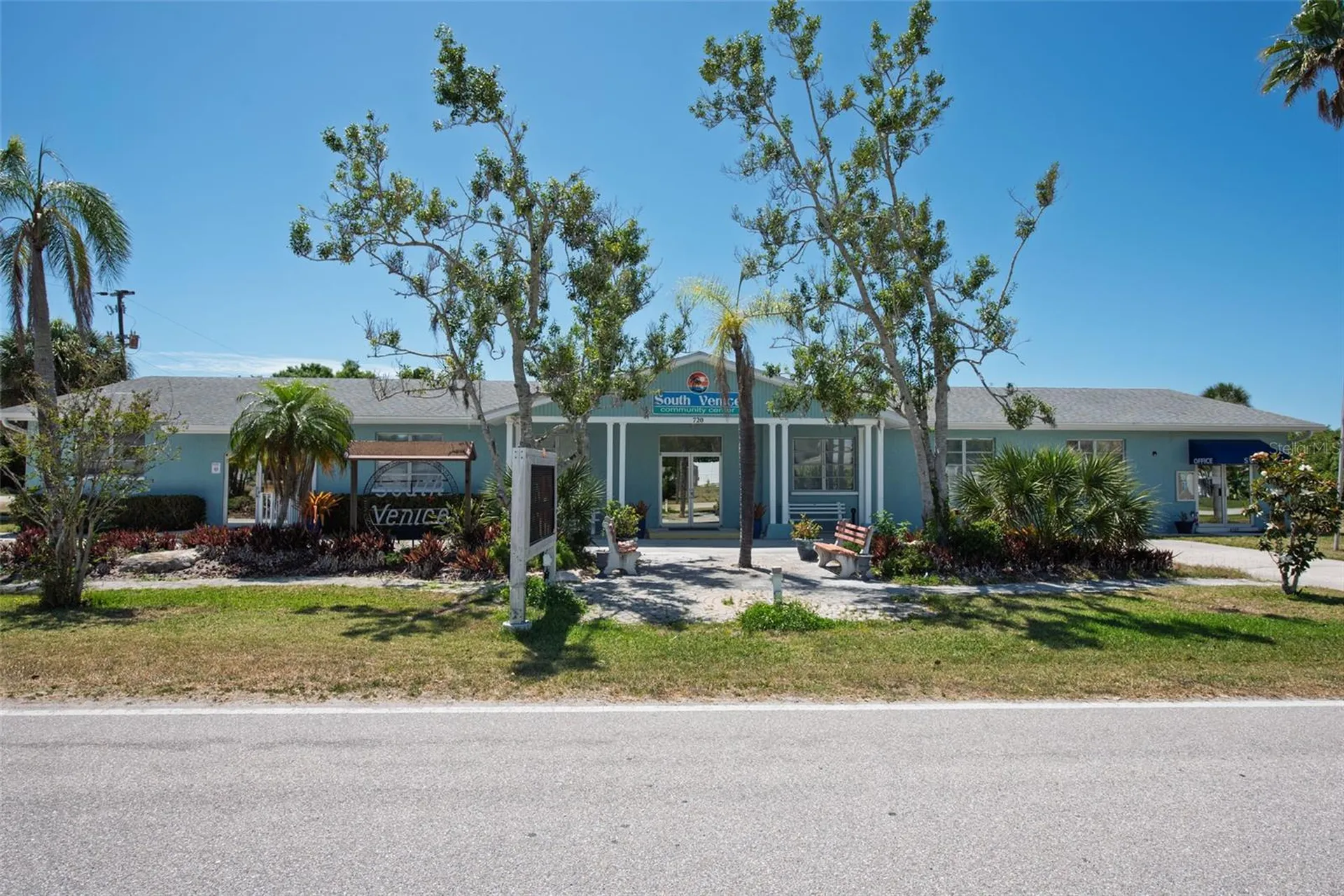 880 Lemon Bay Drive Venice FL 34293