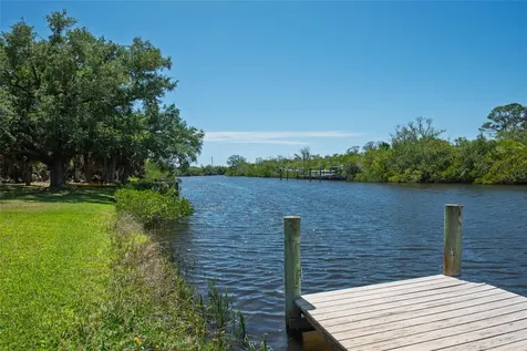 880 Lemon Bay Drive Venice FL 34293