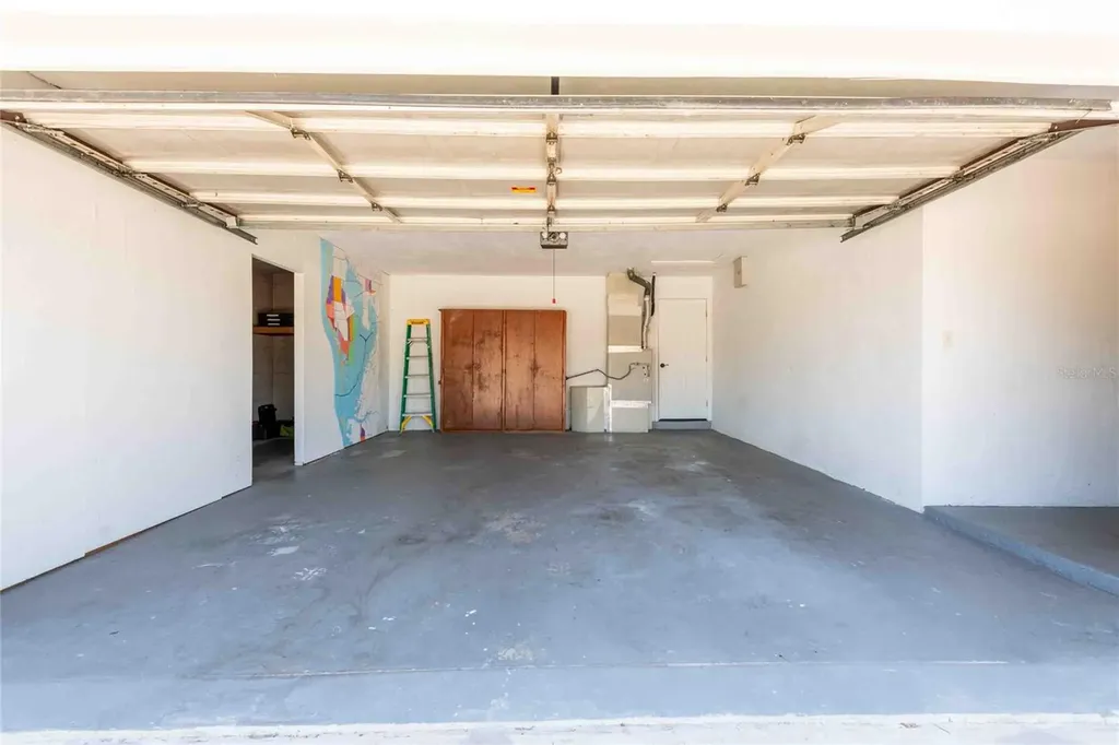 2741 37th Street S St Petersburg FL 33711