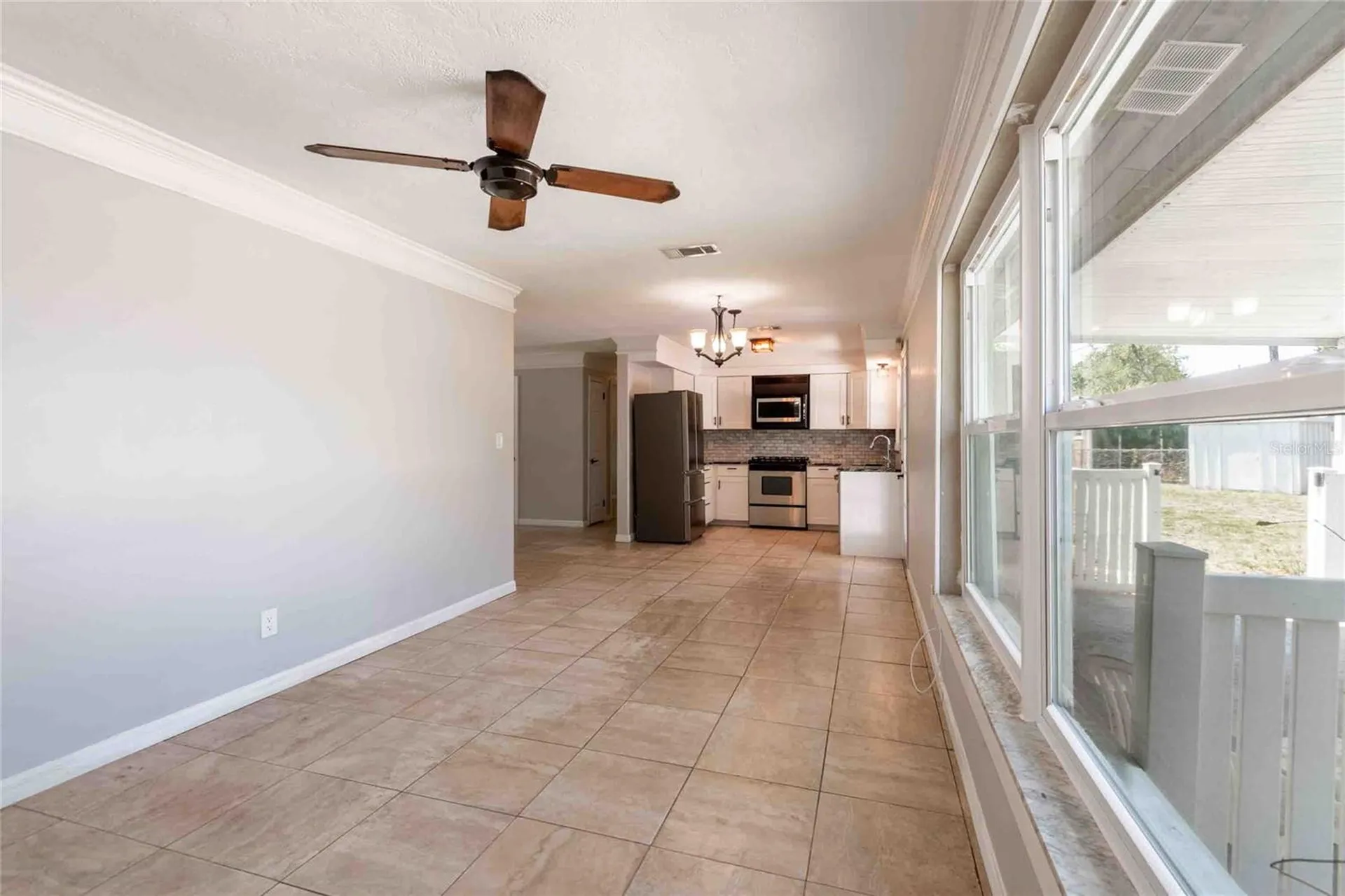 2741 37th Street S St Petersburg FL 33711