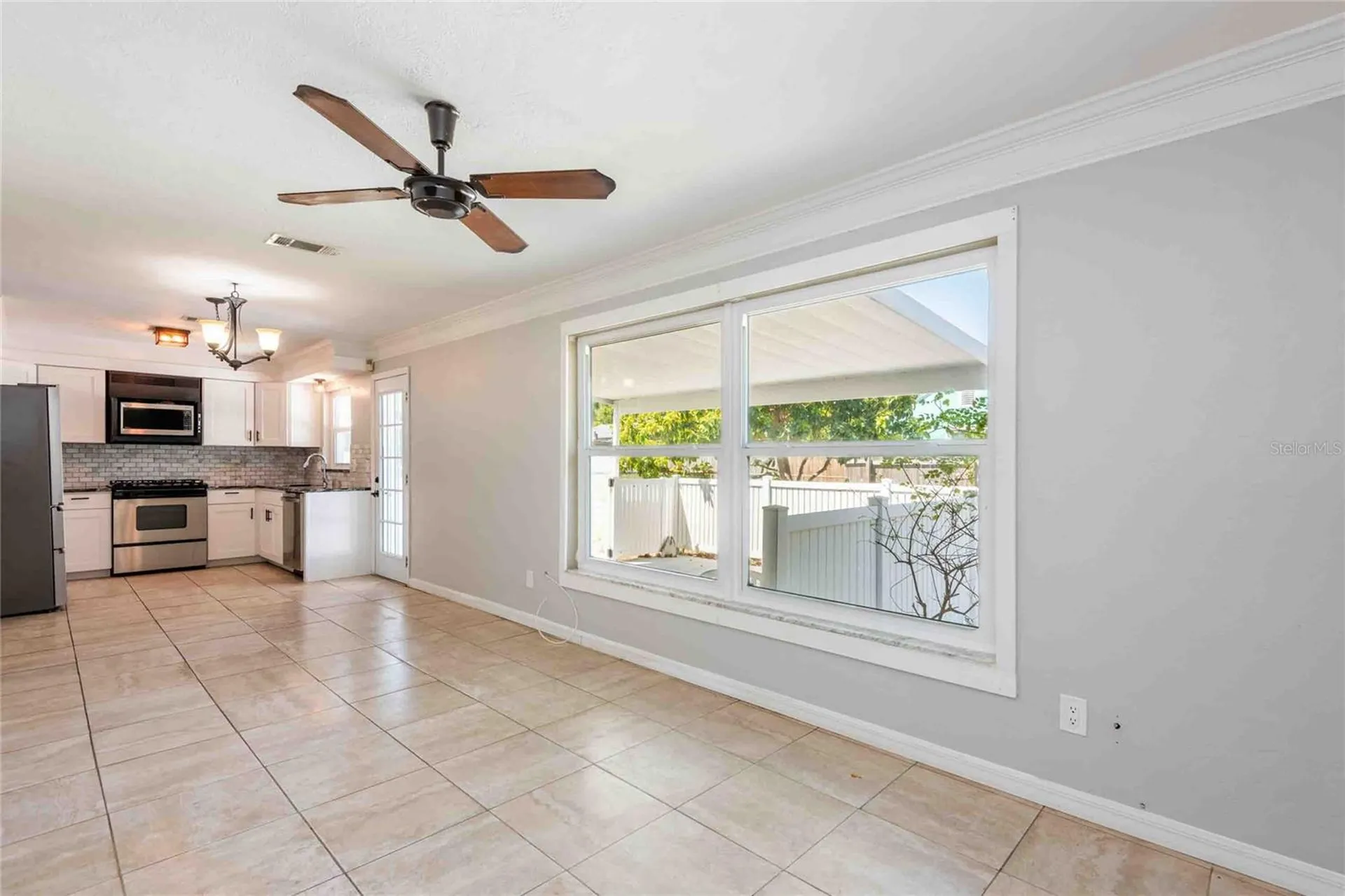 2741 37th Street S St Petersburg FL 33711