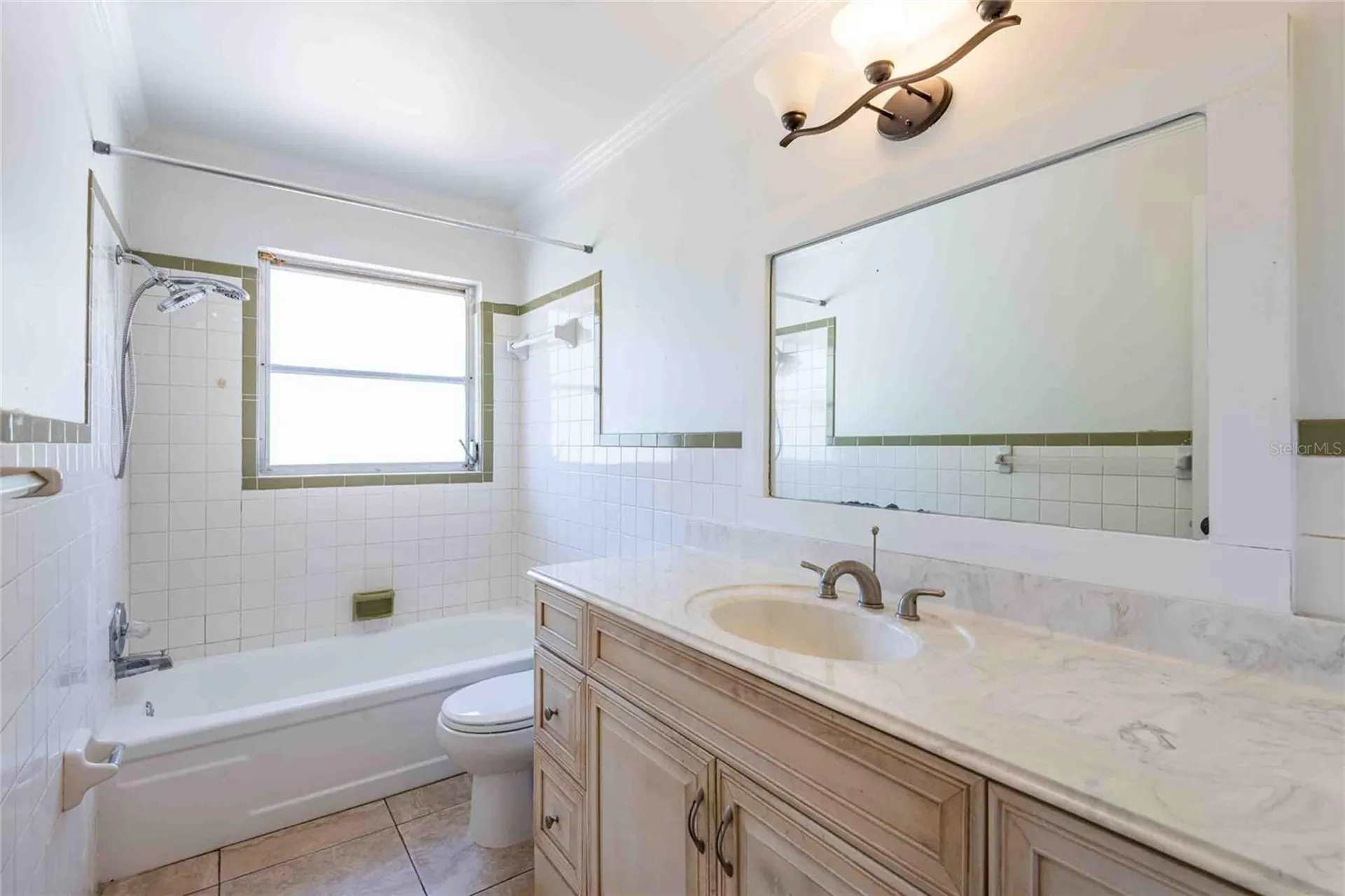 2741 37th Street S St Petersburg FL 33711