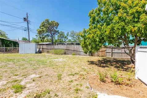 2741 37th Street S St Petersburg FL 33711