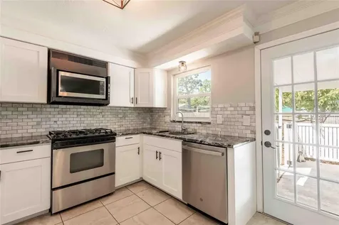 2741 37th Street S St Petersburg FL 33711