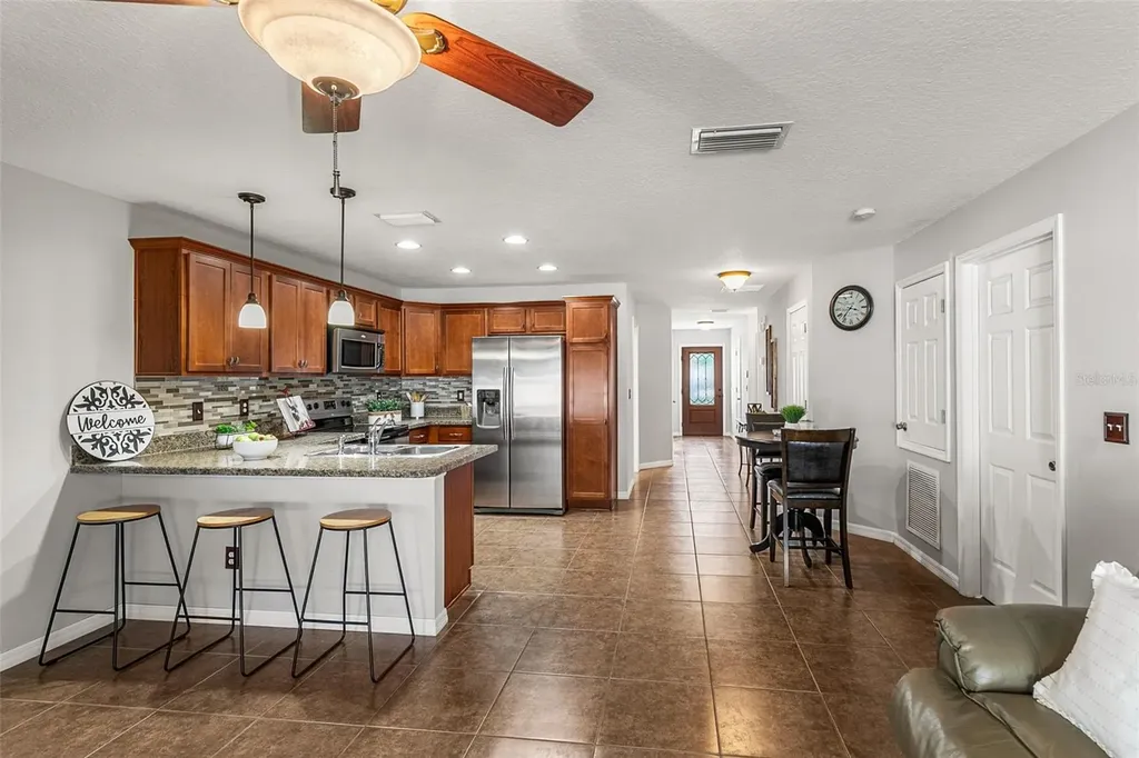 112 Hurst Court Deland FL 32724