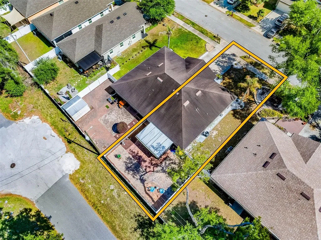 112 Hurst Court Deland FL 32724