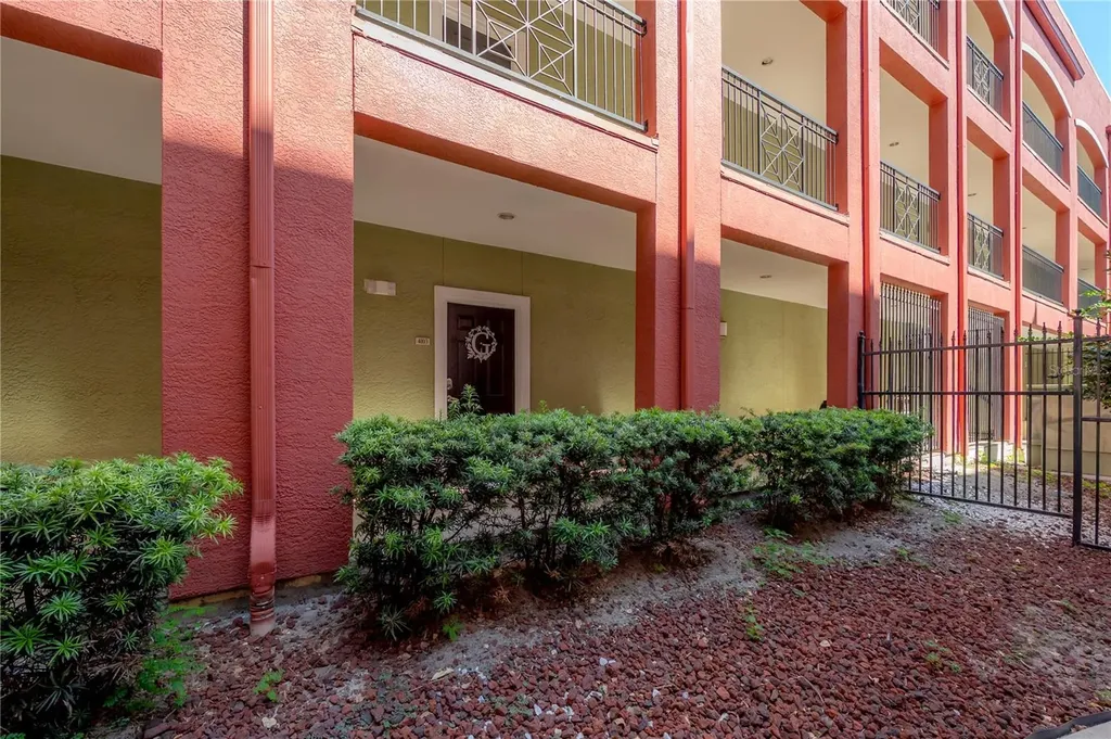 1810 E Palm Avenue Tampa FL 33605