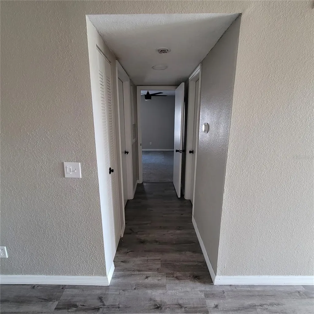 5160 Conroy Road Orlando FL 32811