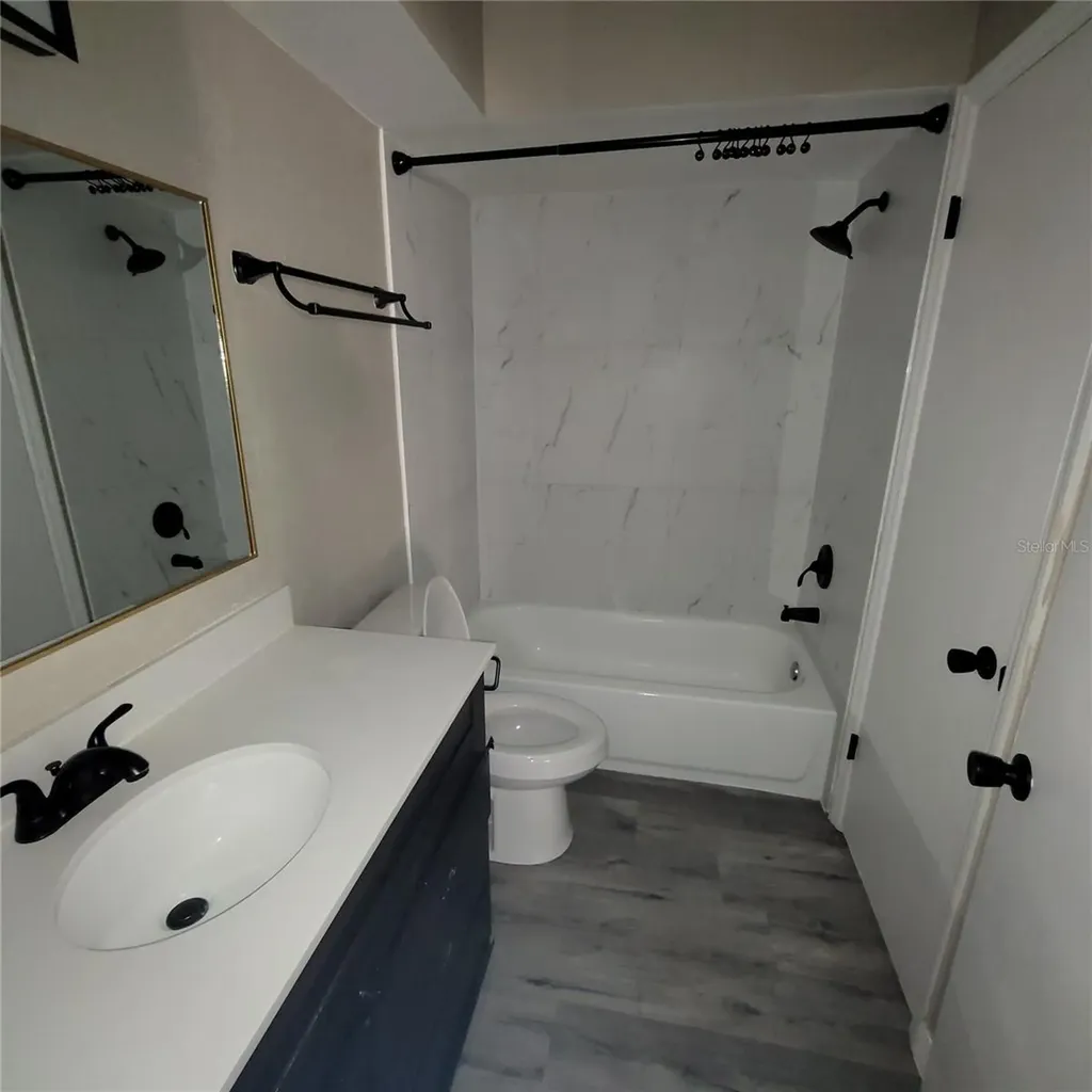 5160 Conroy Road Orlando FL 32811
