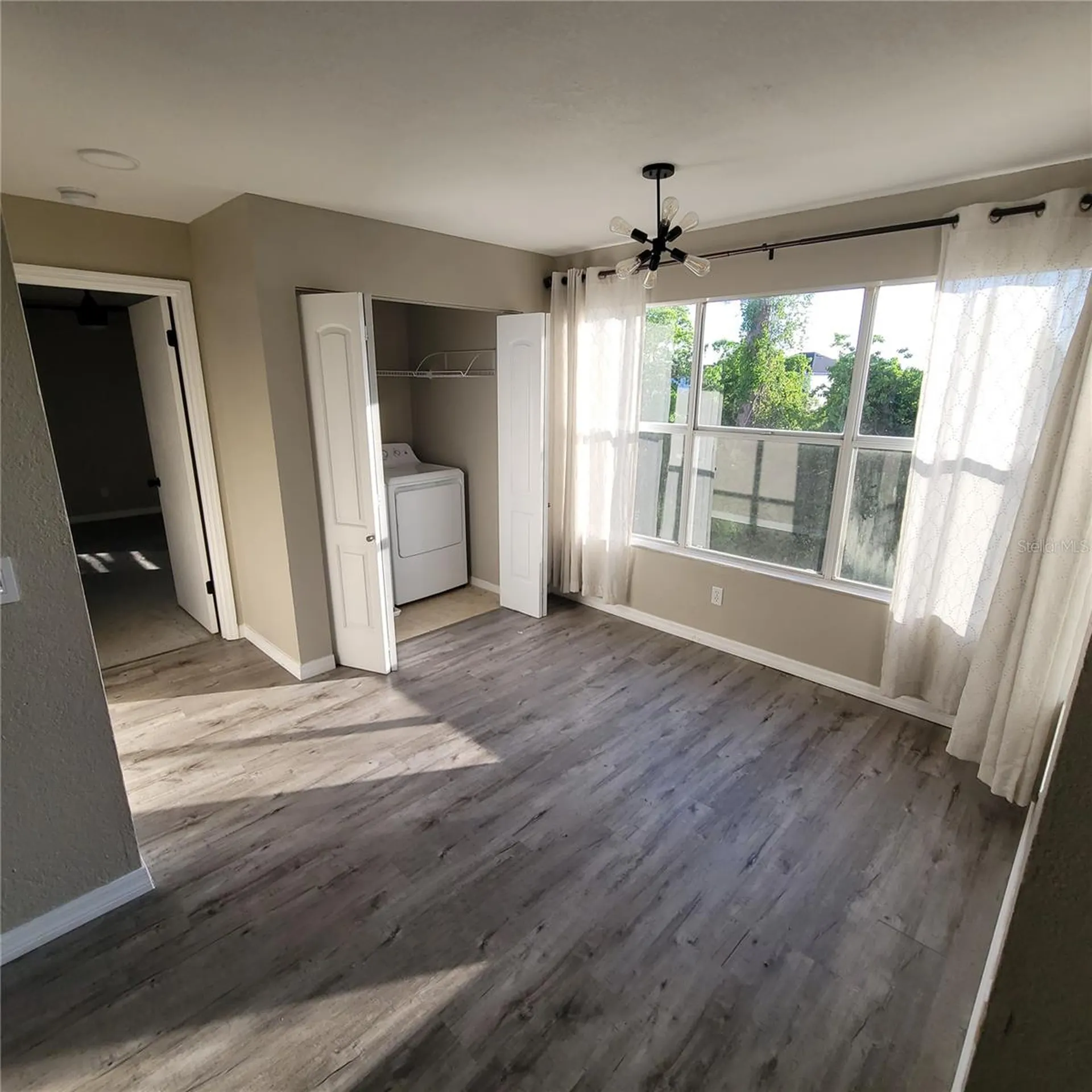 5160 Conroy Road Orlando FL 32811