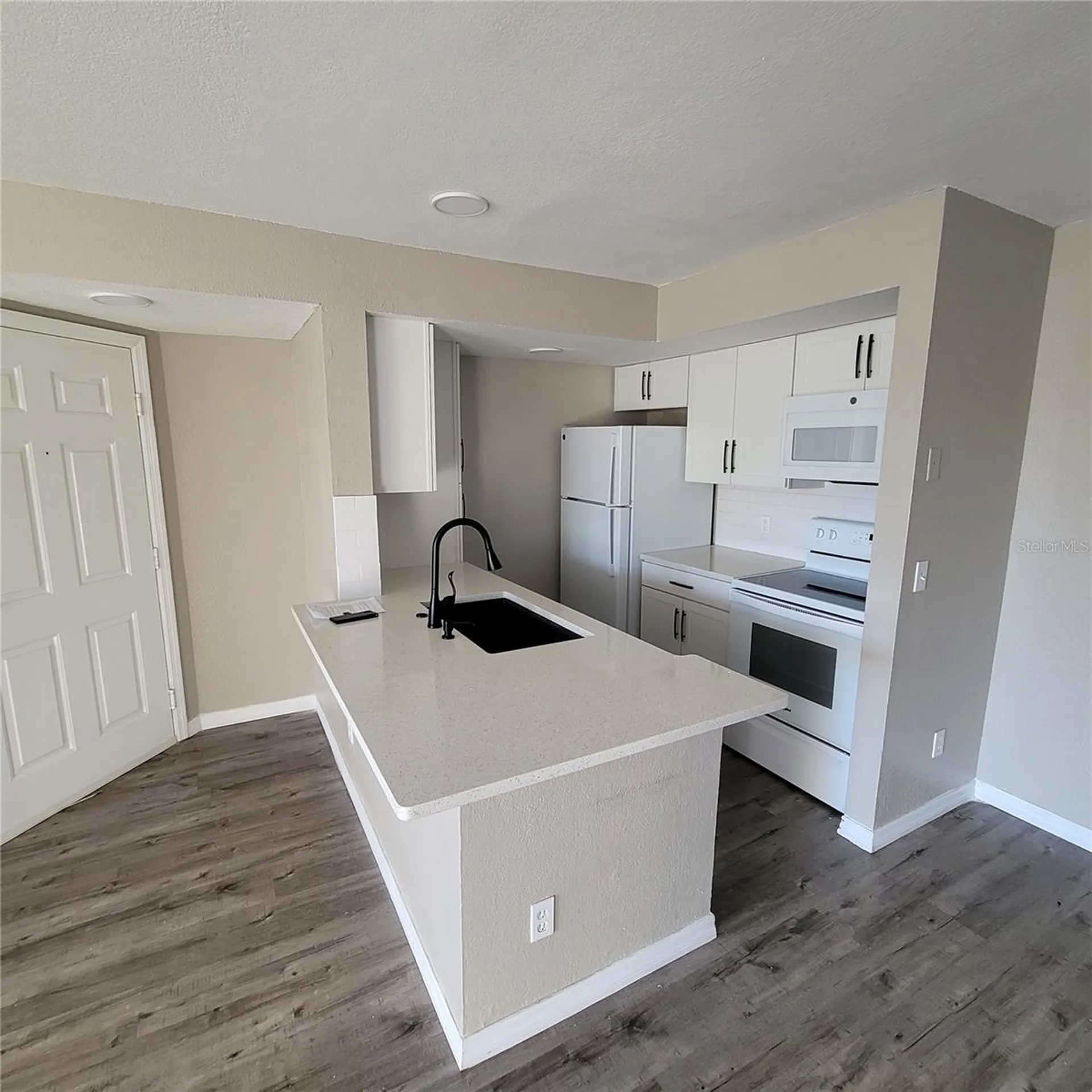 5160 Conroy Road Orlando FL 32811